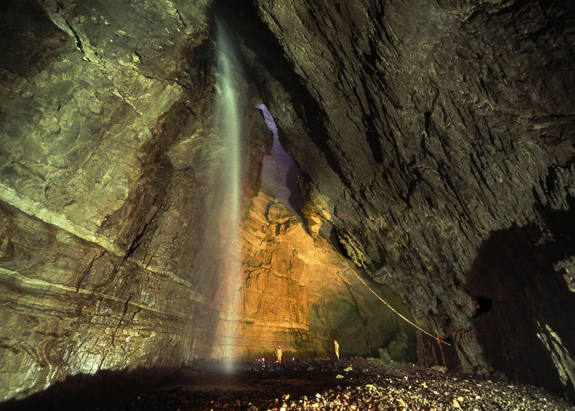 Gaping Gill — Source image