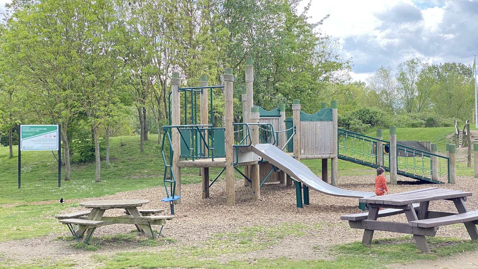Bedfont Lakes Country Park — Source image