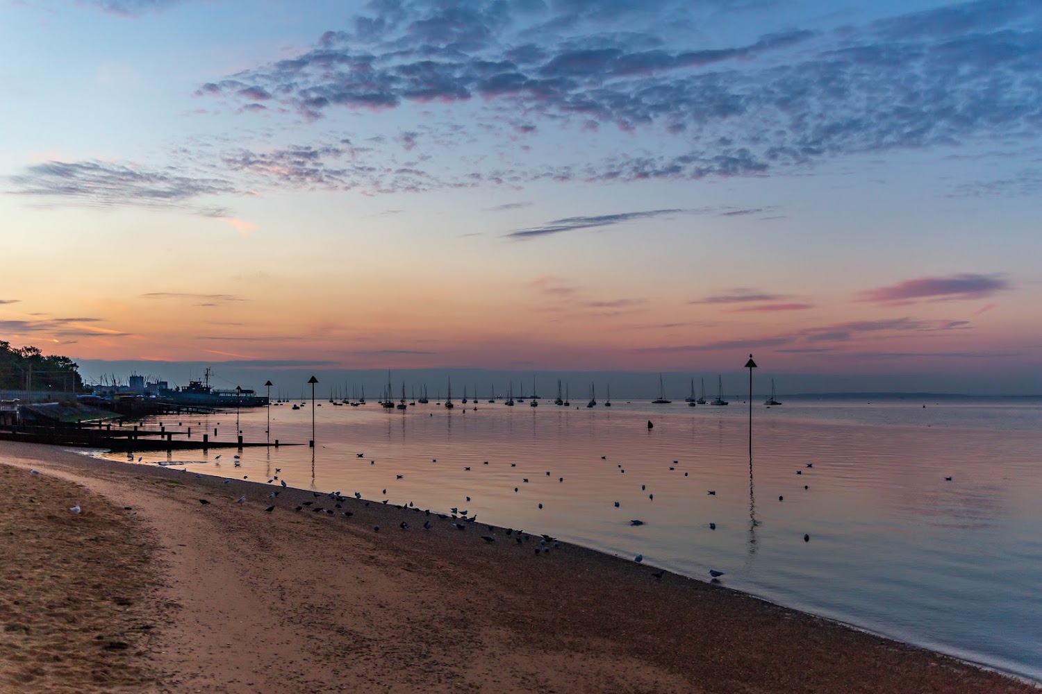 Bell Wharf Beach — Source image
