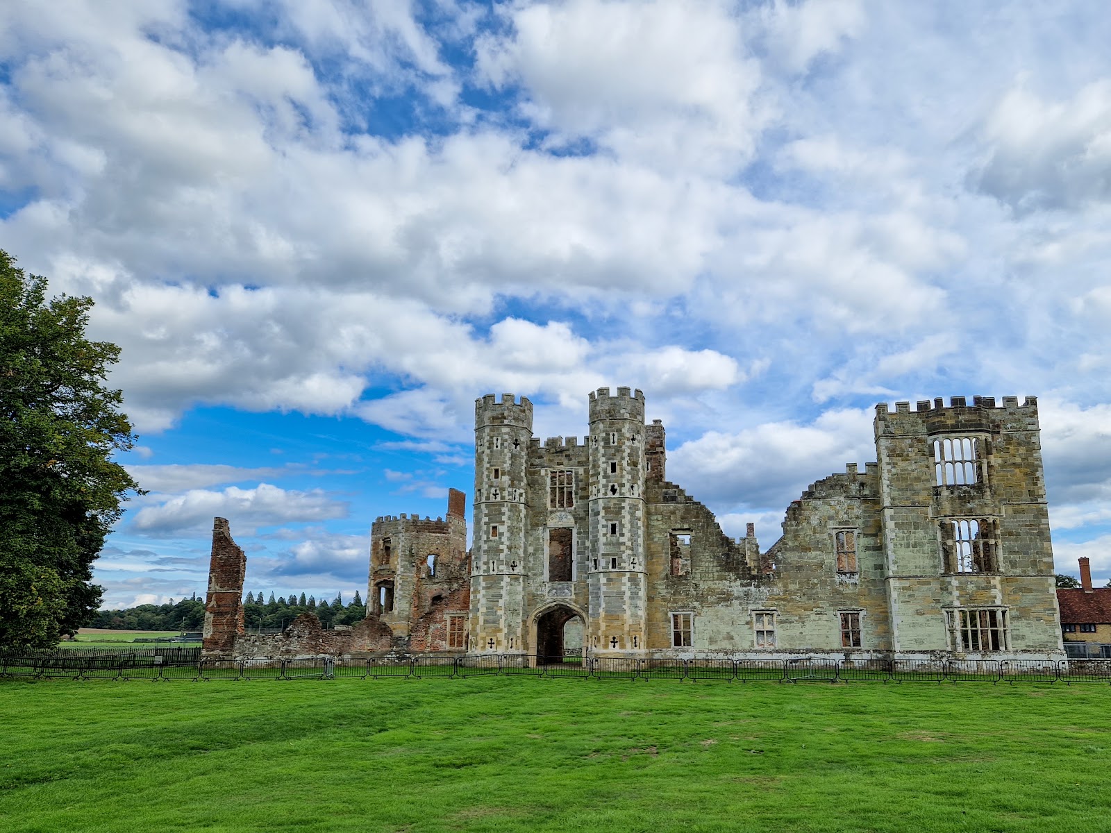 Cowdray Ruins — Place photograph
