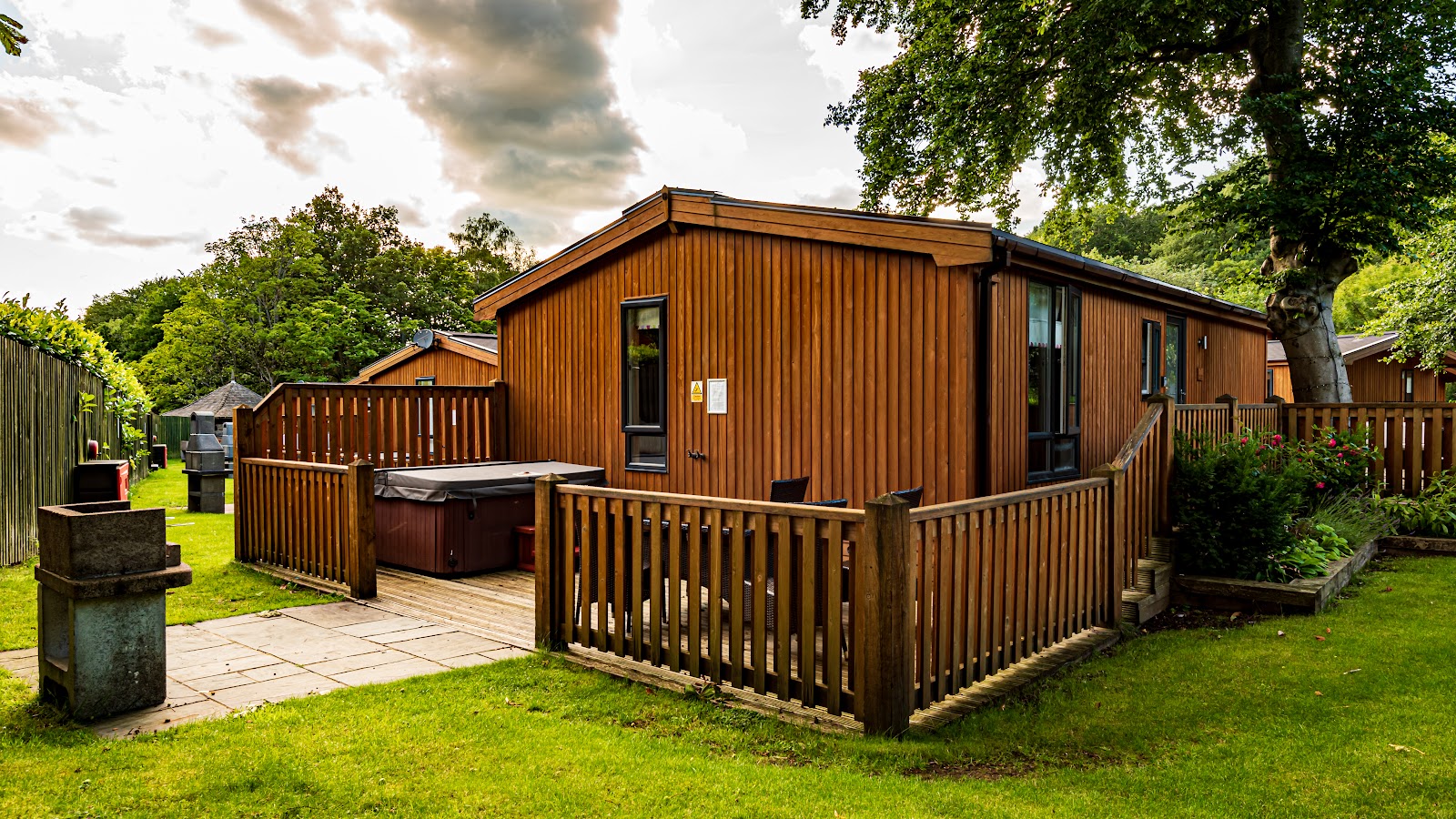 Dovestone Holiday Park — Place photograph
