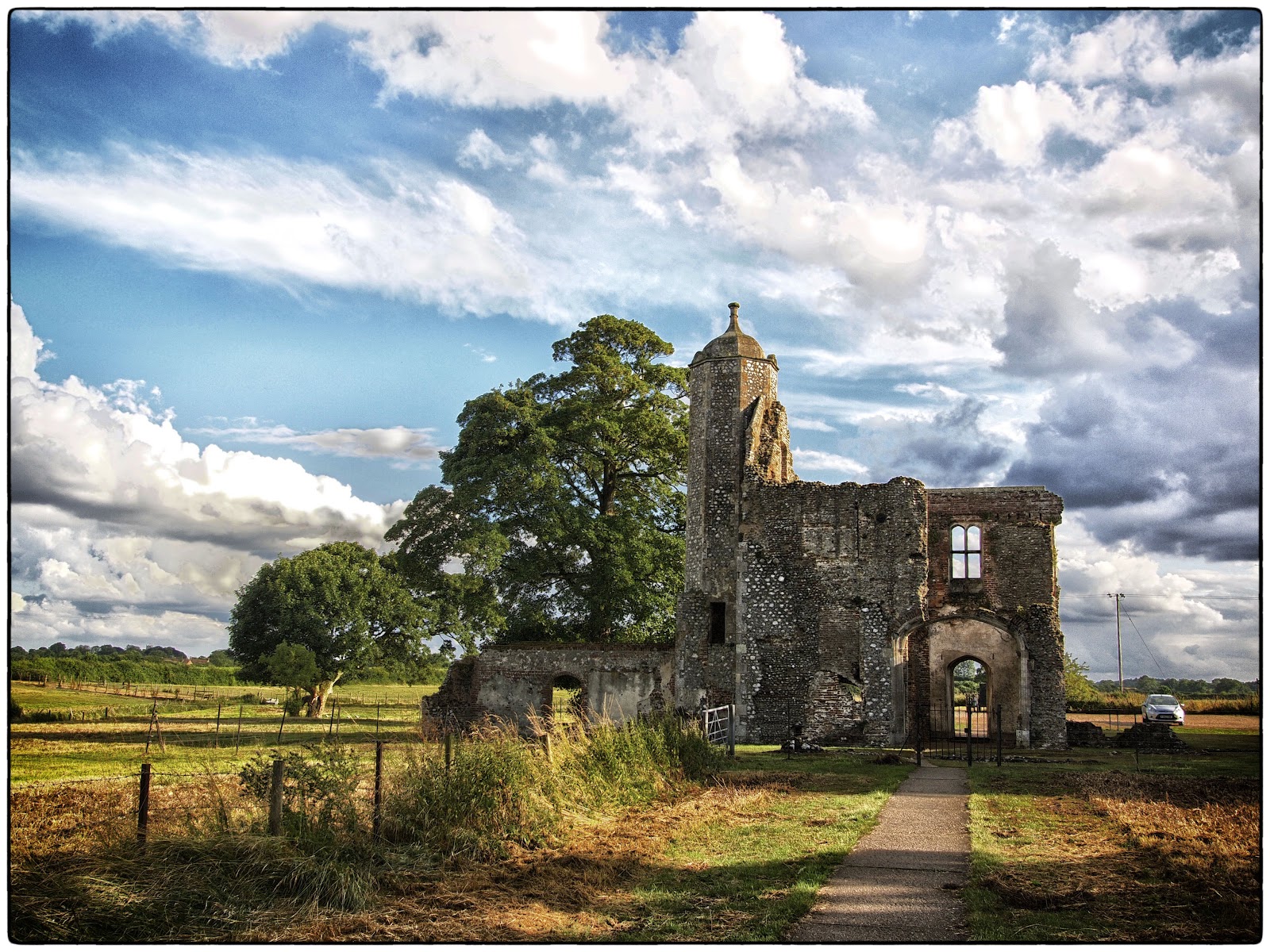 English Heritage - Baconsthorpe Castle