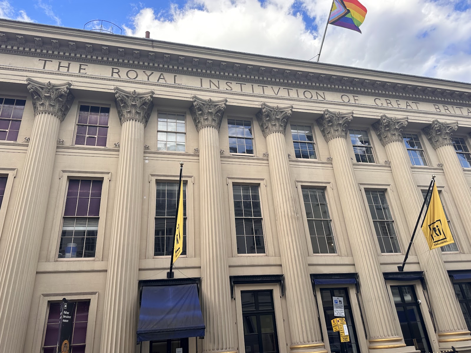 Faraday Museum at The Royal Institution — Place photograph
