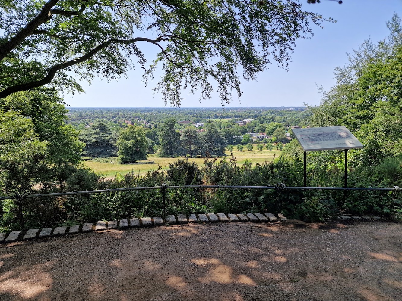 King Henry’s Mound — Source image