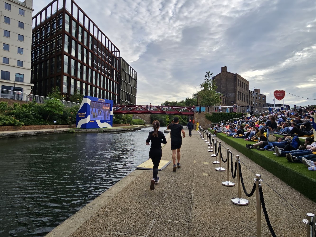 Regent’s Canal Towpath — Source image
