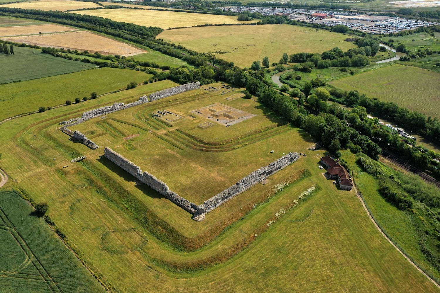 Richborough Roman Fort and Amphitheatre (Rutupiae) — Source image
