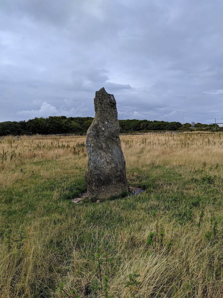 Tŷ Mawr Standing Stone — Source image