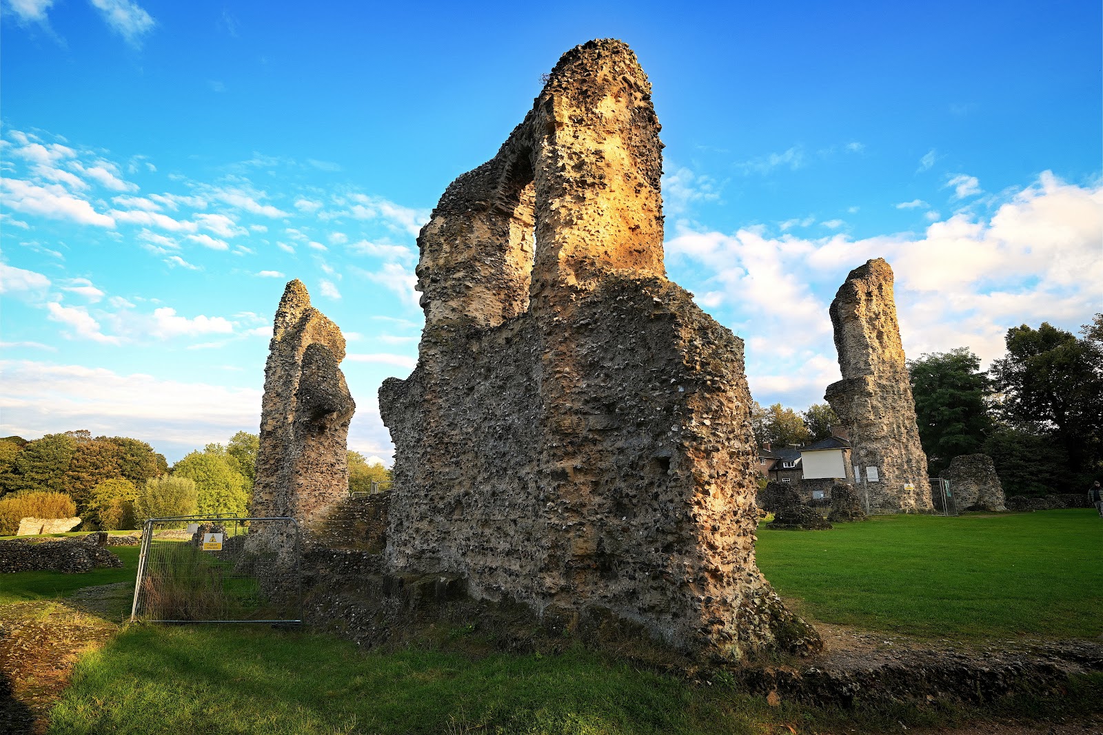 The Abbey Ruins — Place photograph