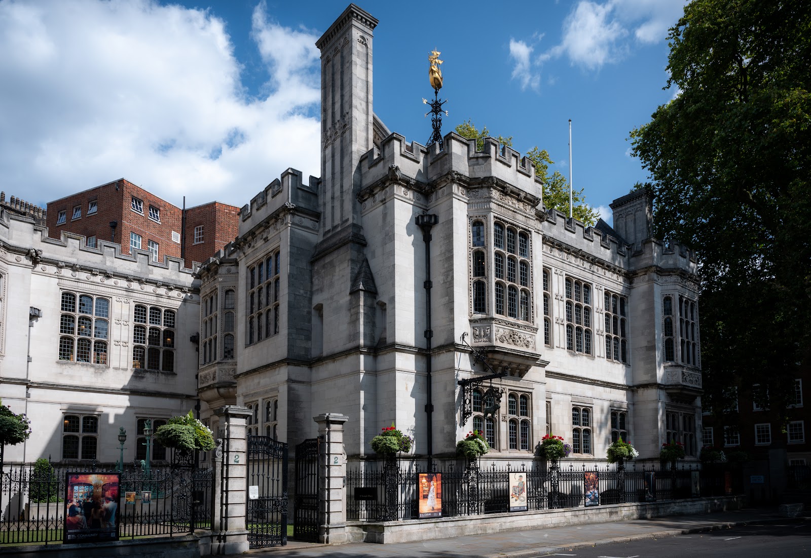 Two Temple Place — Place photograph