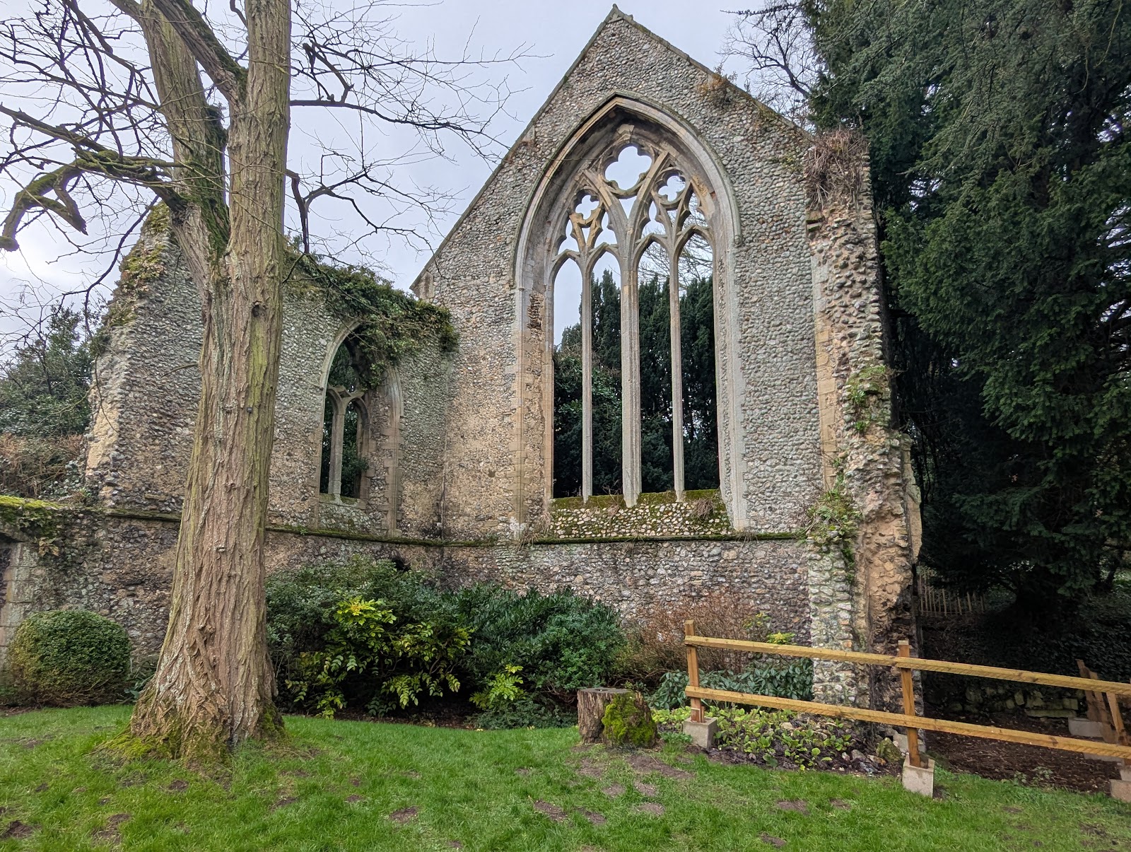 Walsingham Abbey — Place photograph