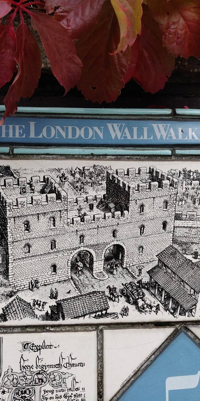 Aldgate Old Roman Gate Site — Place photograph (3 of 3)