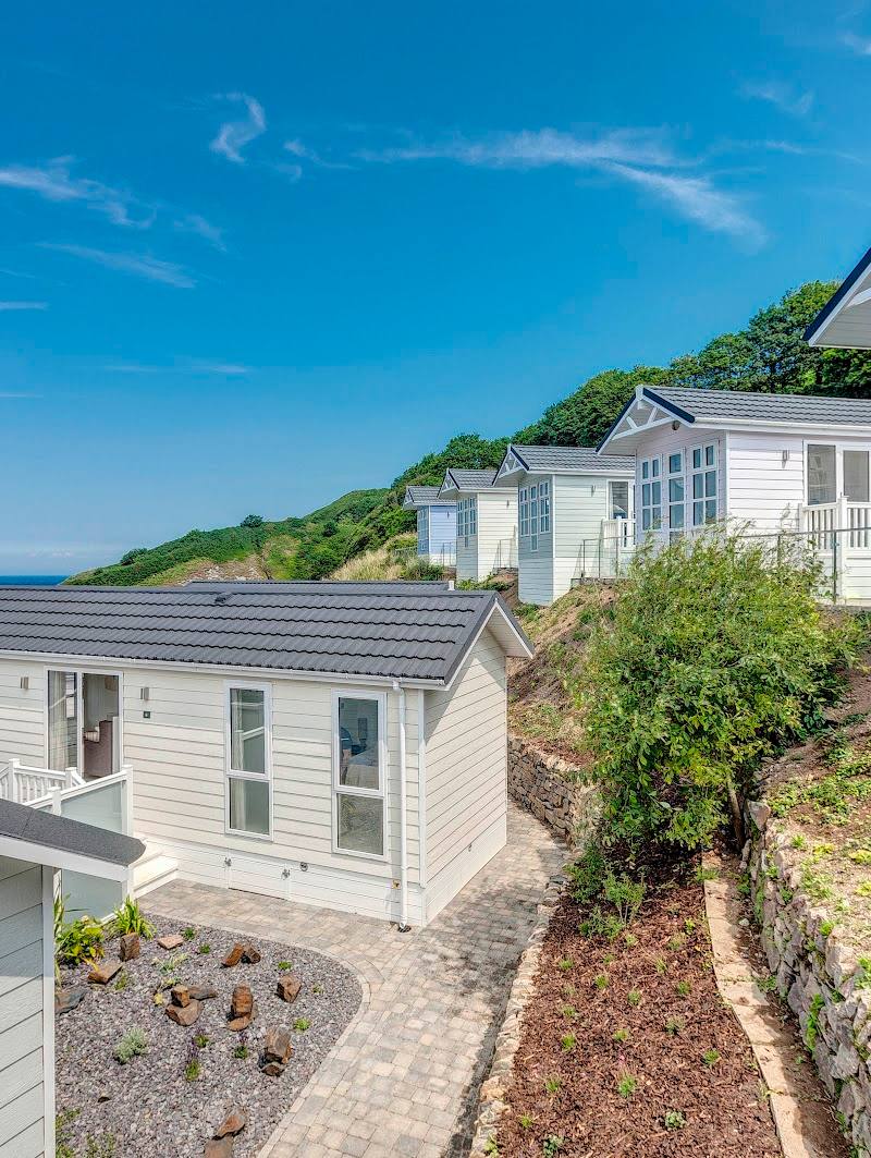 Beach Cove Coastal Retreat — Place photograph