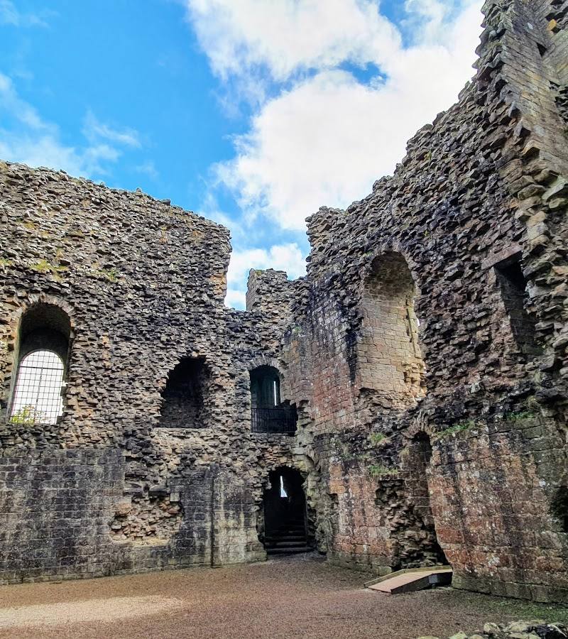 Bowes Castle — Place photograph
