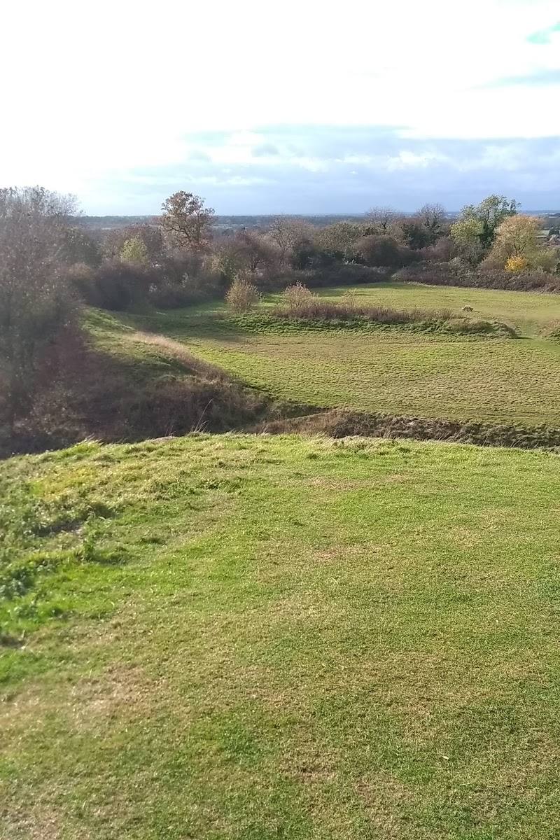 Brinklow Castle — Place photograph (3 of 3)