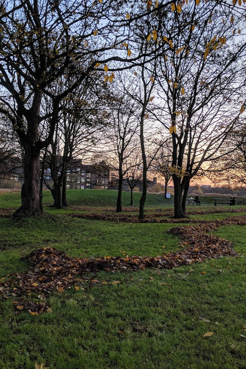Burgess Park — Place photograph