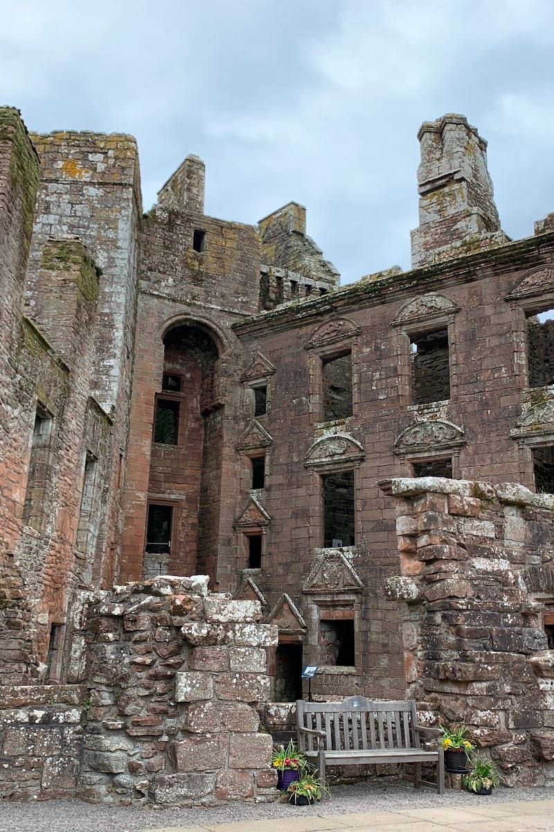 Caerlaverock Castle