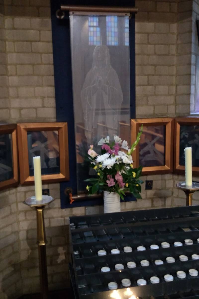 Catholic Church of the Sacred Heart — Place photograph (2 of 3)