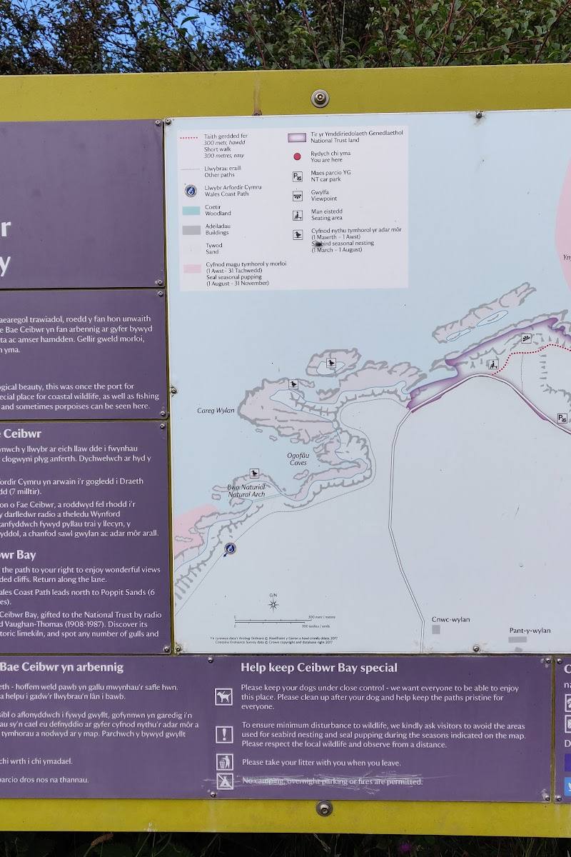 Ceibwr Bay