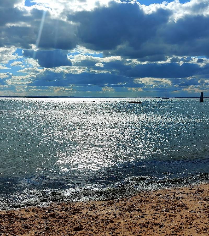 Chalkwell Beach — Source image