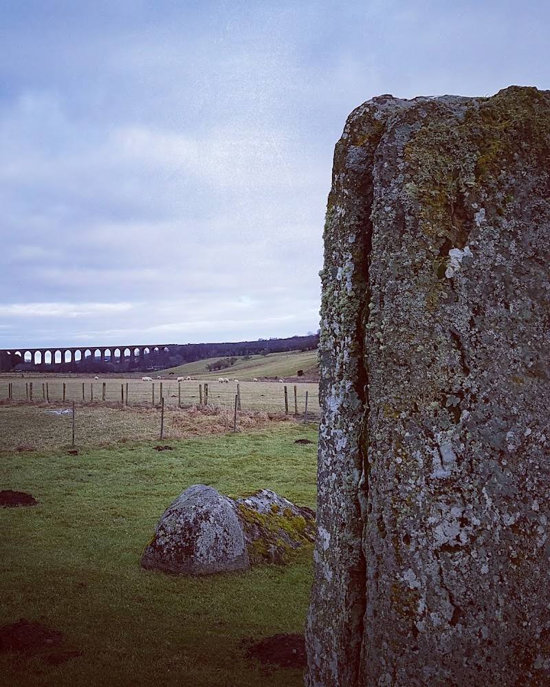 Clava Cairns — Source image