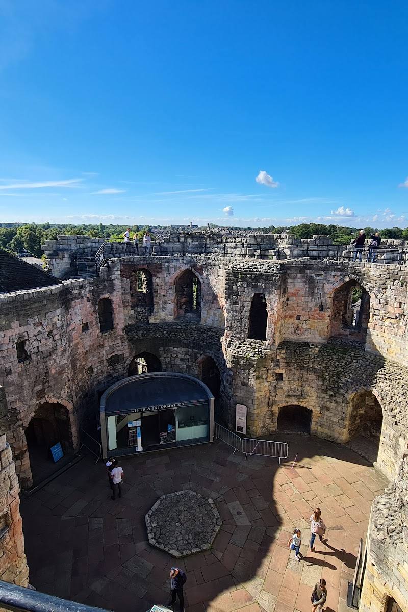 Clifford’s Tower — Place photograph