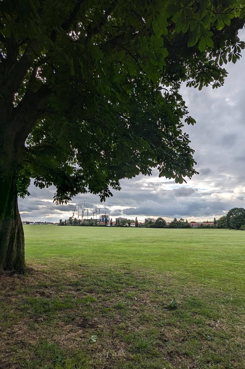Clitterhouse Playing Fields — Place photograph (2 of 3)