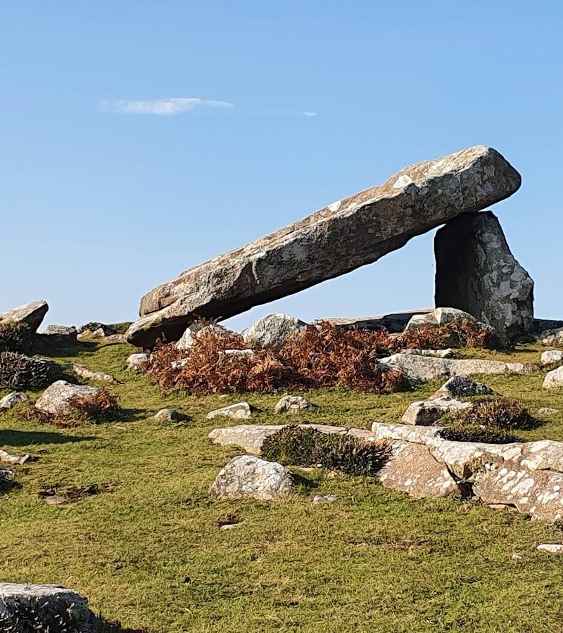 Coetan Arthur Burial Chamber — Source image