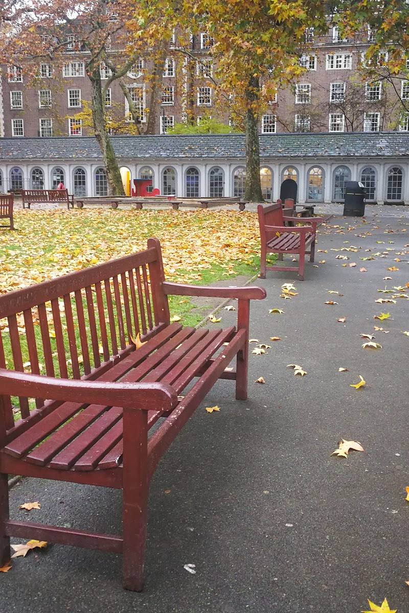 Coram’s Fields — Place photograph