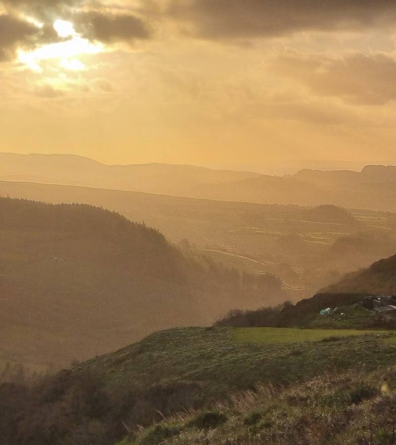 Cwm Cynfal viewpoint — Place photograph