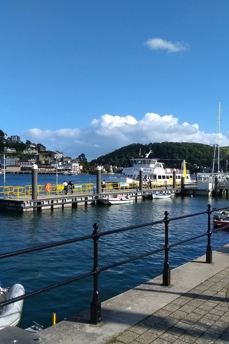 Dartmouth Harbour — Place photograph