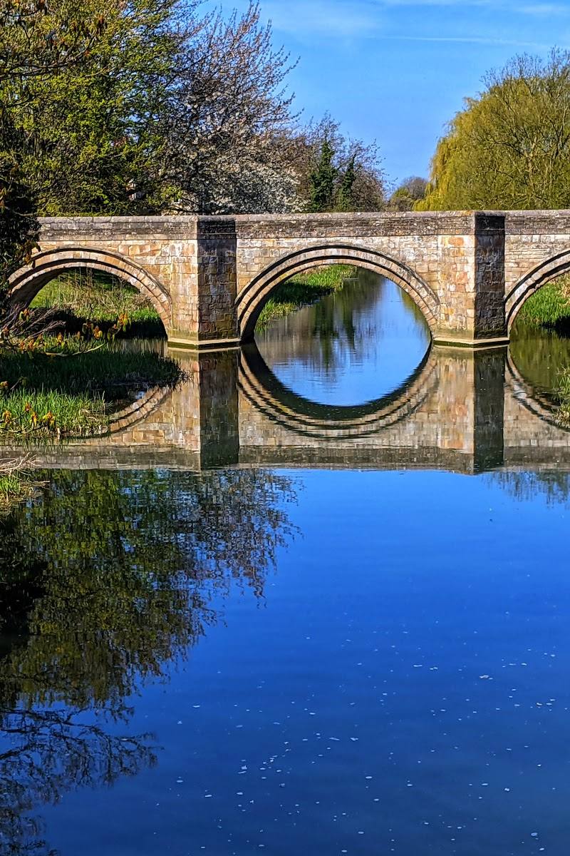 Deeping St James Bridge — Place photograph (1 of 3)