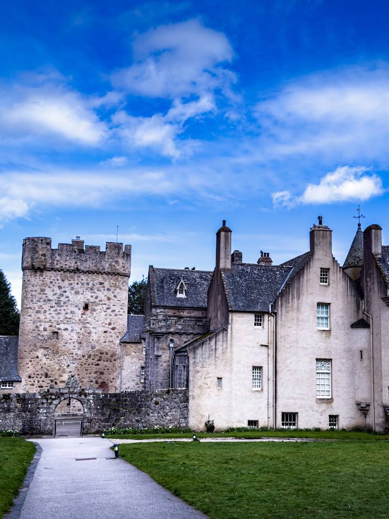 Drum Castle, Garden & Estate (National Trust for Scotland)