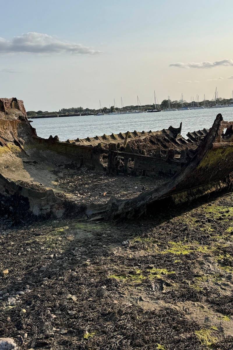 England Coast Path: Fareham to Portchester Castle — Place photograph