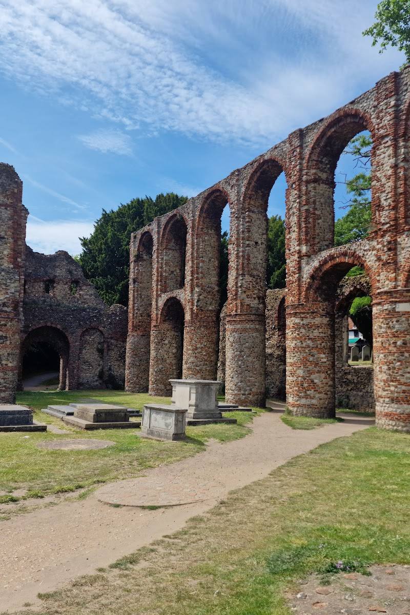 St Botolph’s Priory — Place photograph