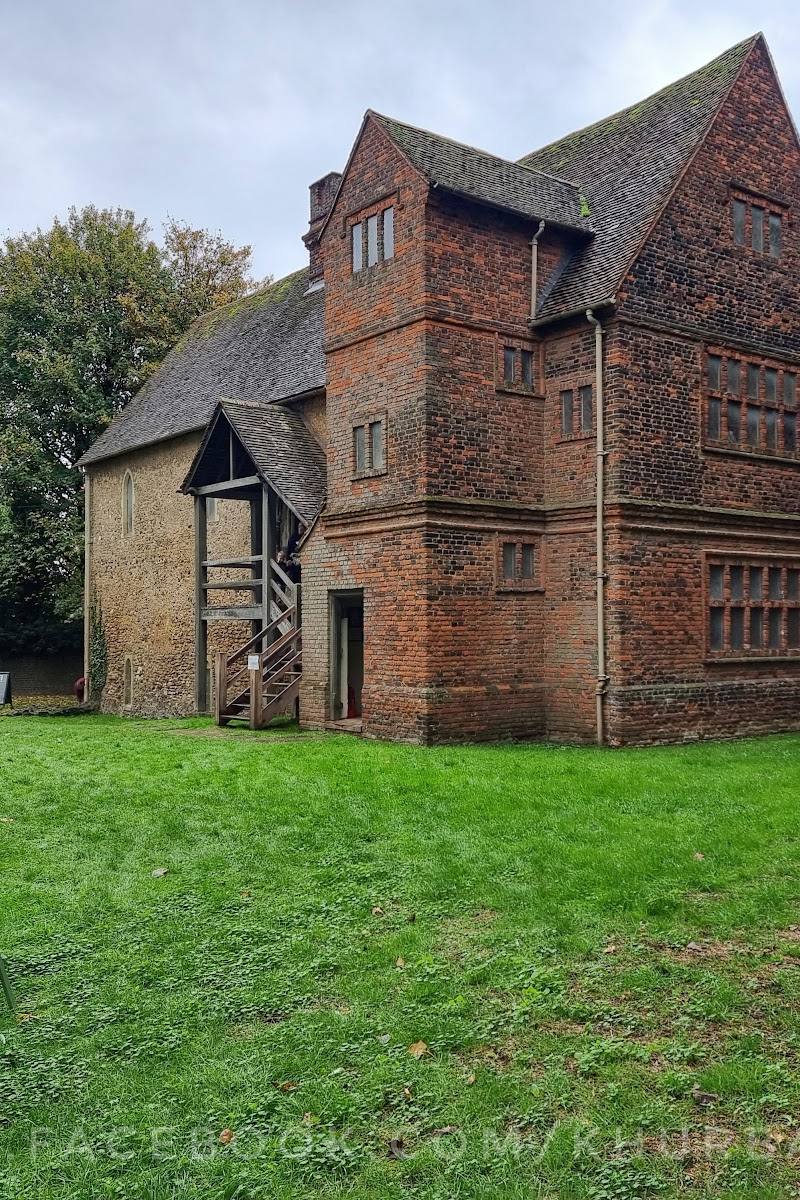 Temple Manor — Place photograph
