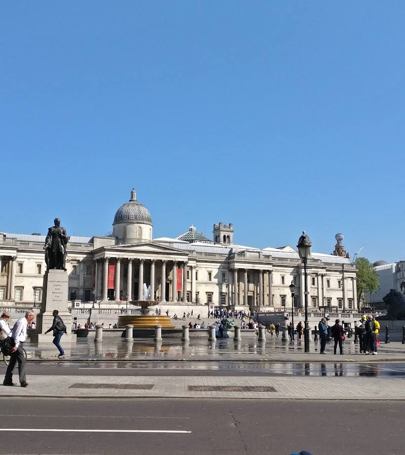 Equestrian Statue of King Charles I — Place photograph