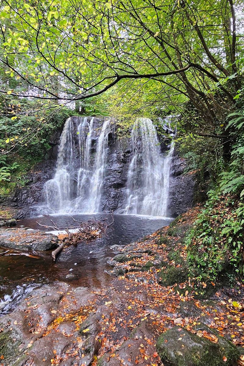 Ess-Na-Larach Waterfall — Place photograph
