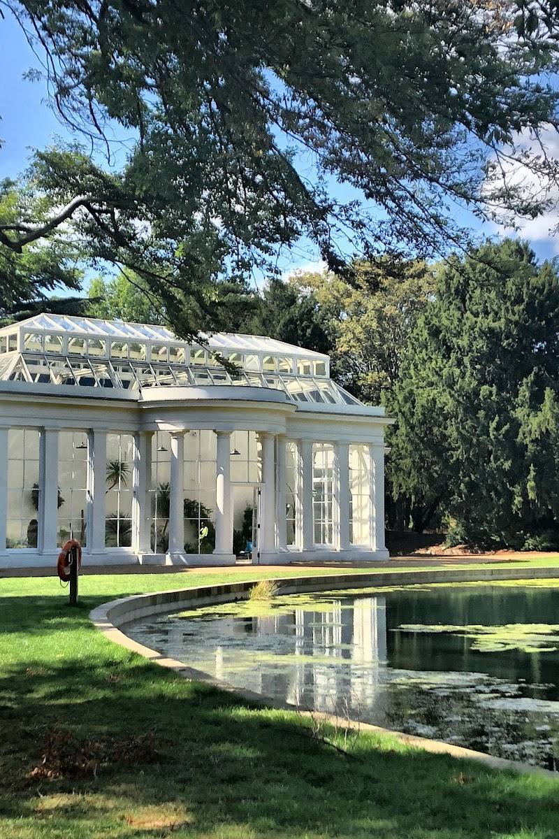 Gunnersbury Park