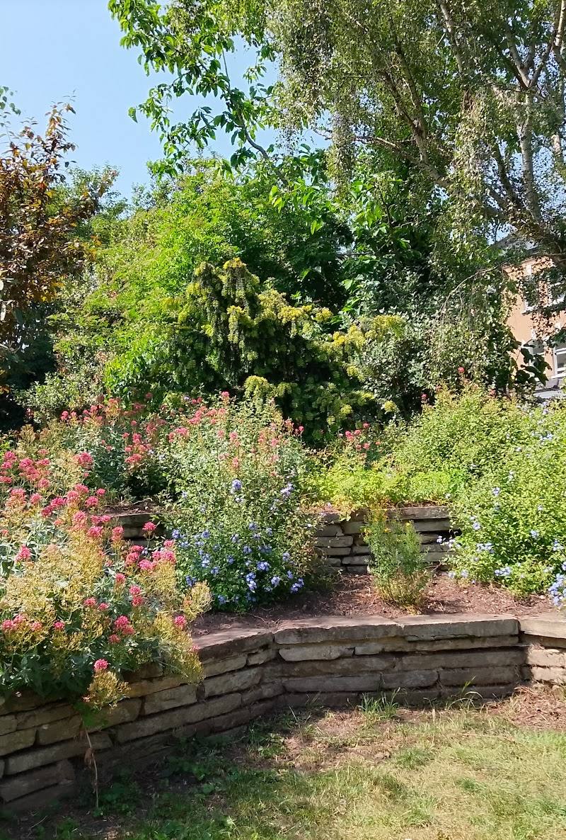 Gwendwr Gardens