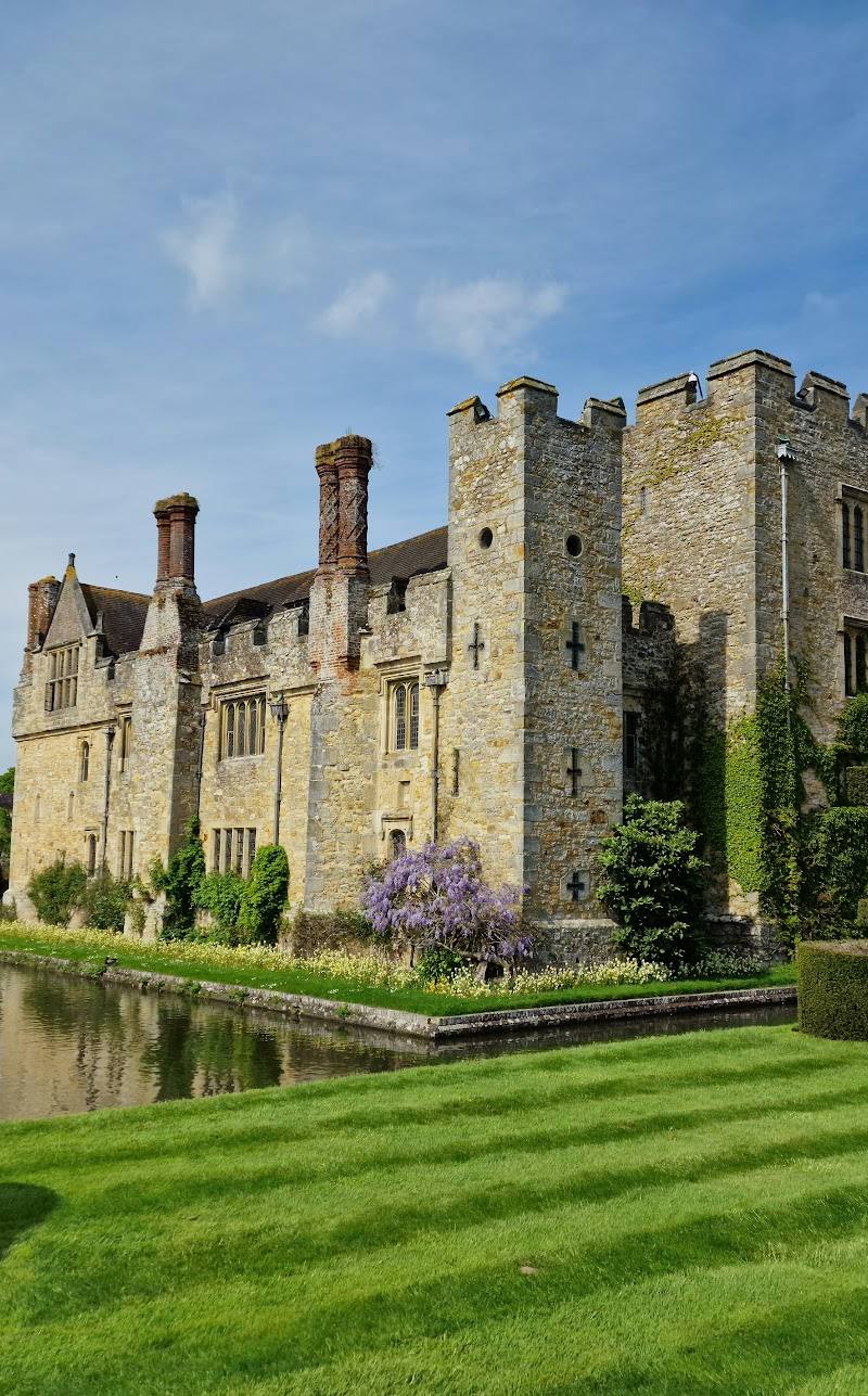 Hever Castle & Gardens — Place photograph