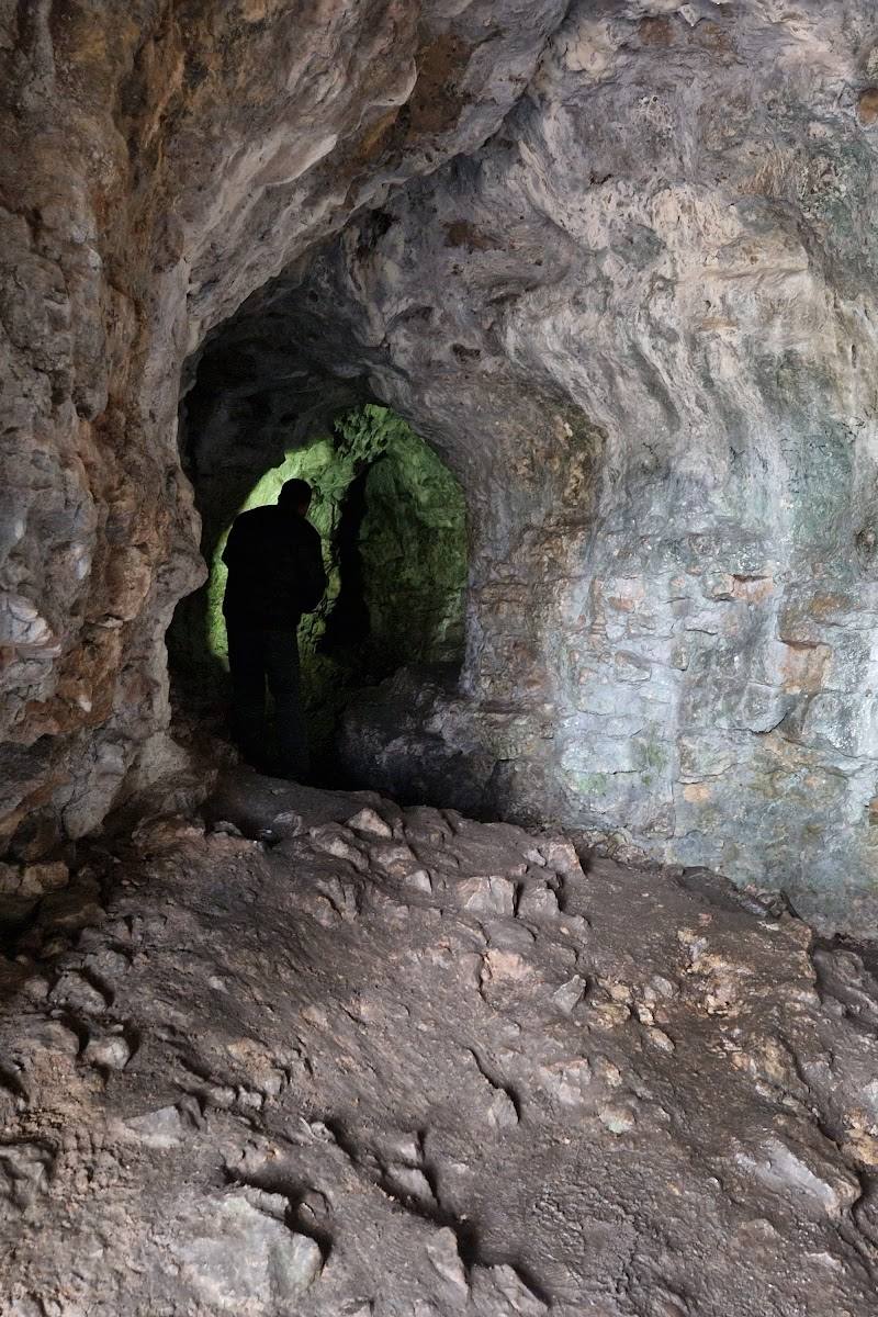 King Arthur’s Cave — Place photograph
