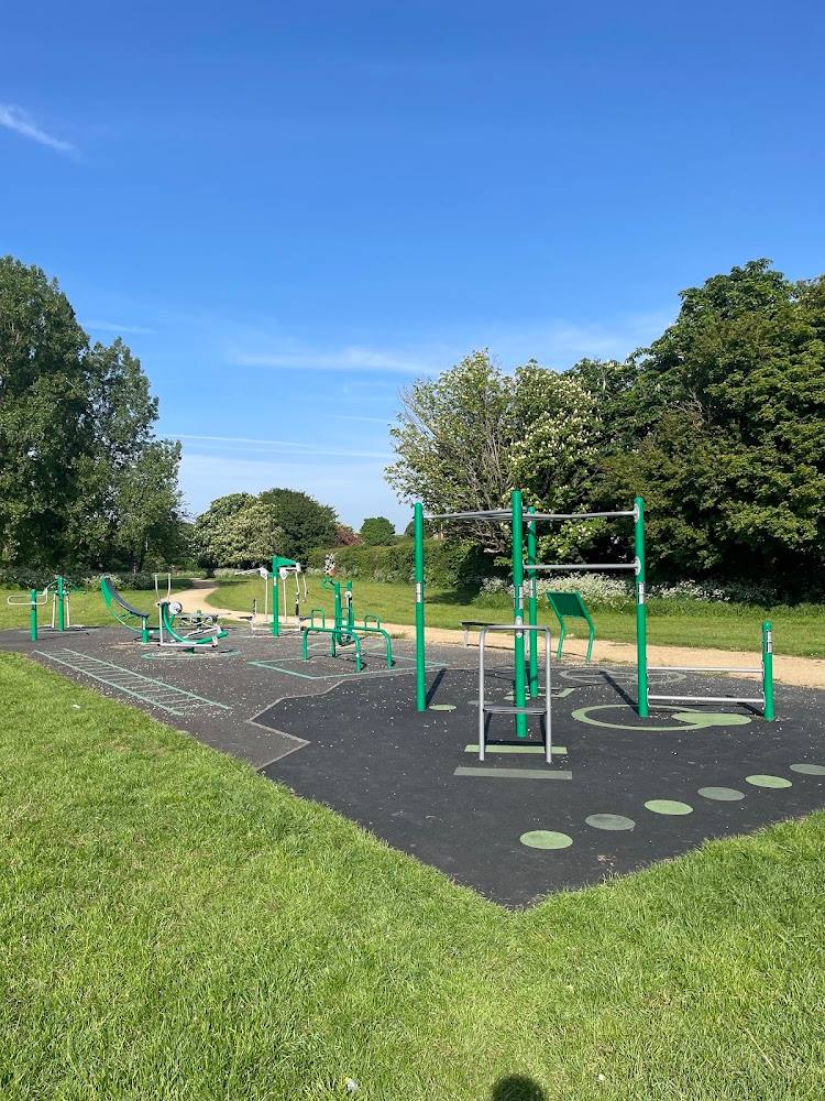 Lake Farm Country Park — Source image