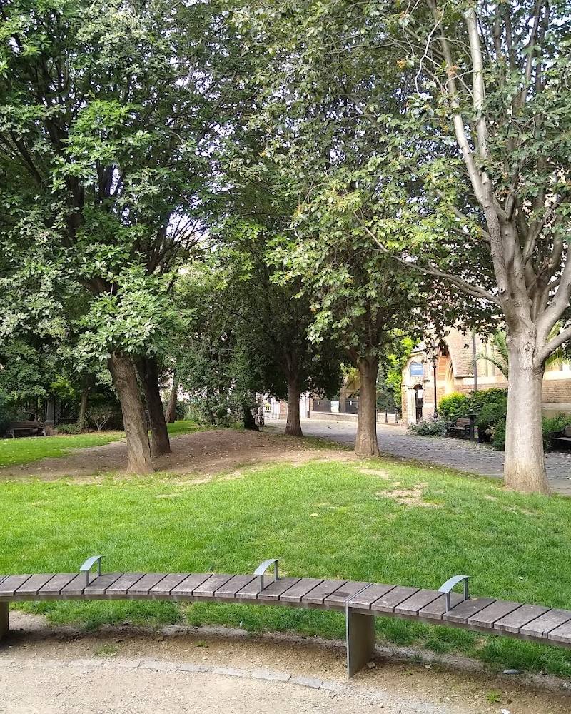 Mark Street Gardens — Source image