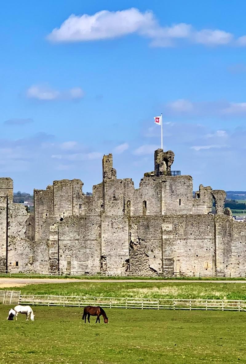 Middleham Castle