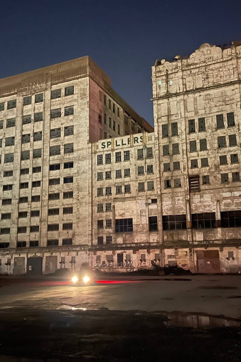 Millennium Mills — Place photograph (1 of 3)