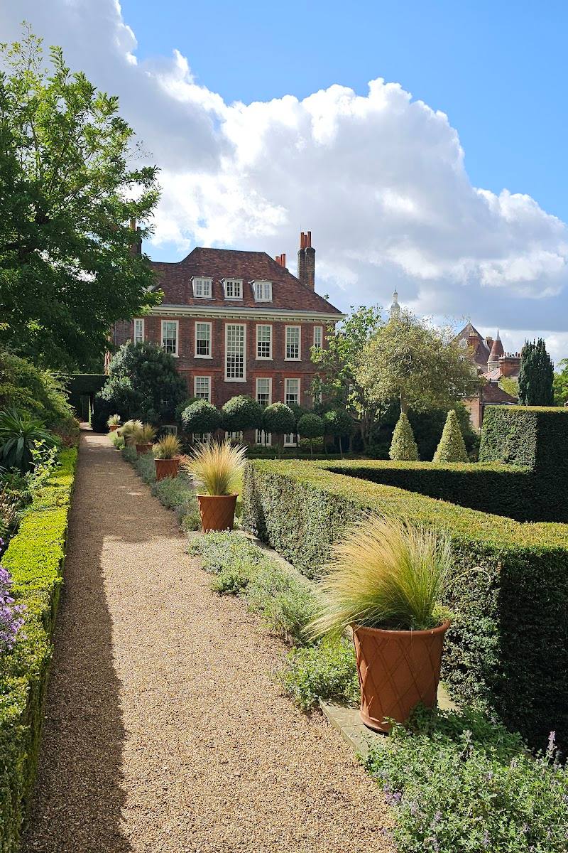 National Trust - Fenton House and Garden
