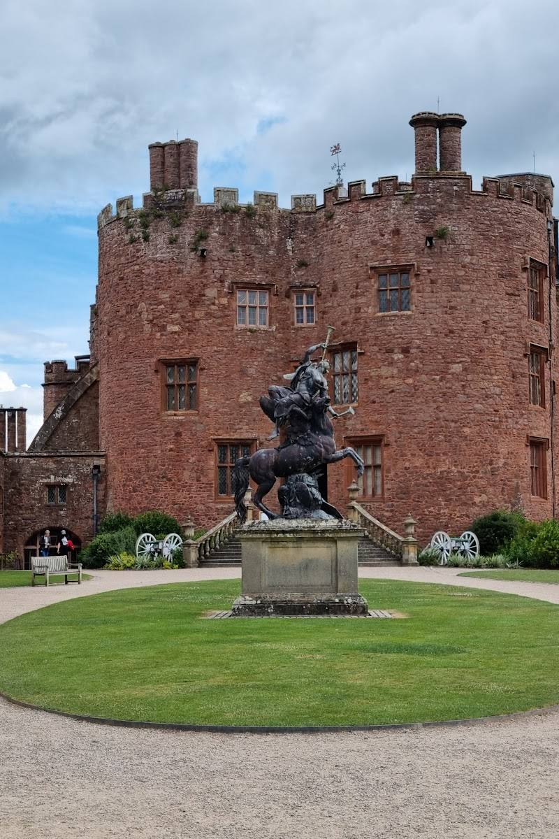 National Trust - Powis Castle and Garden