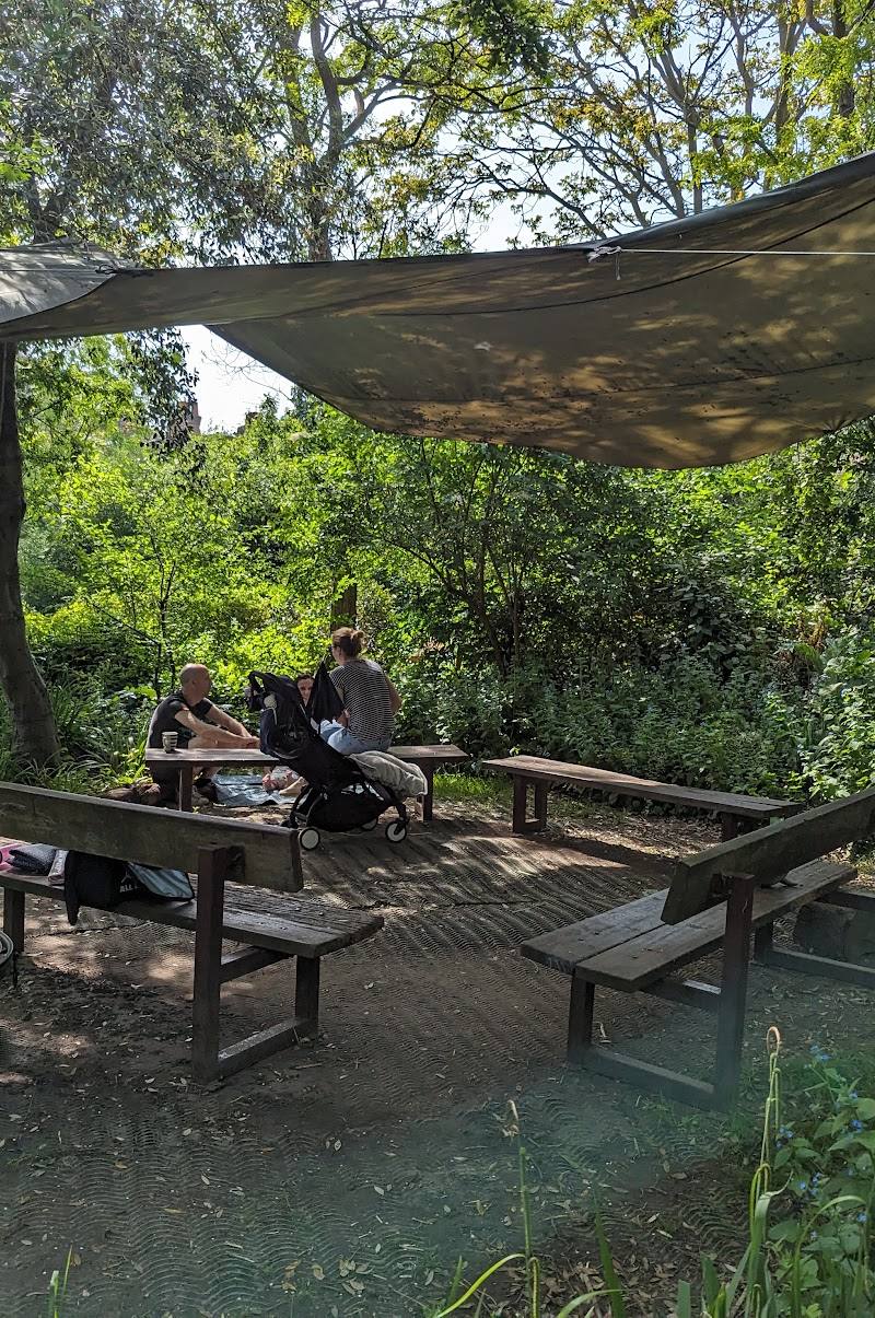 Oasis Nature Garden