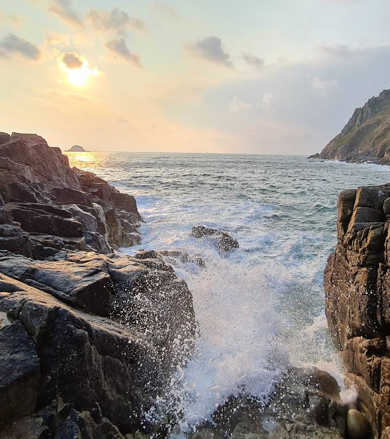 Porth Nanven ( Cot Valley )