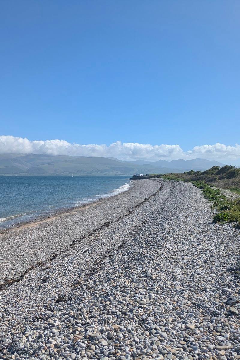 Porth Penmon Quarry Loading Pier — Place photograph (1 of 3)